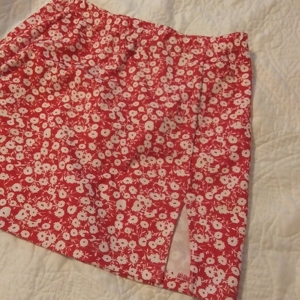 Two-Piece Mini skirt and crop top!